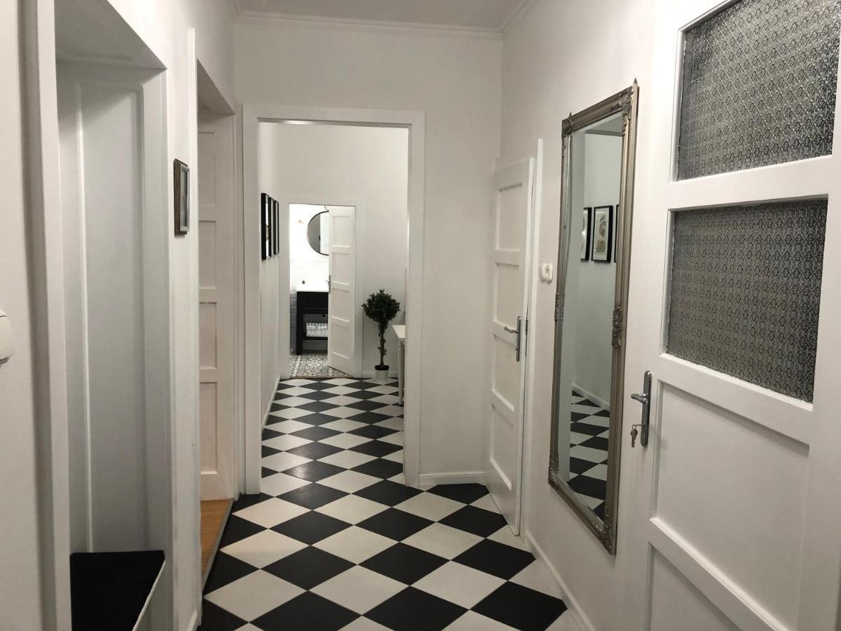 Margareta Apartman Beci Exterior foto